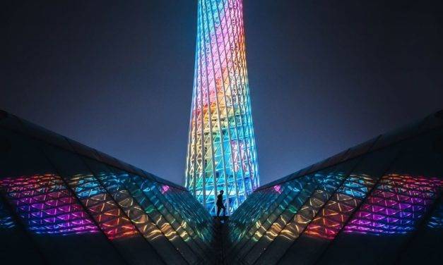 Le photographe @Nathan_Ackley partage ces vues colorées de Guangzhou