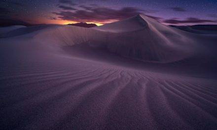 Les dunes de Death Valley au crépuscule…
